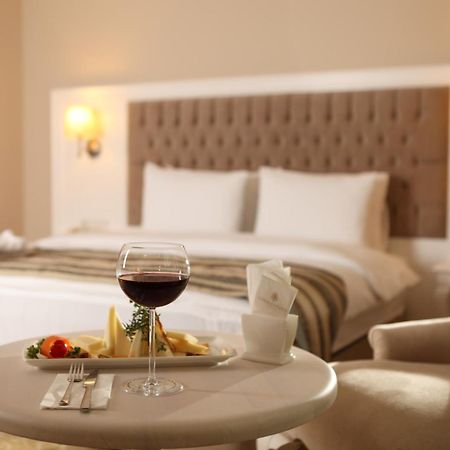 Luxor Garden Hotel コジャエリ 部屋 写真