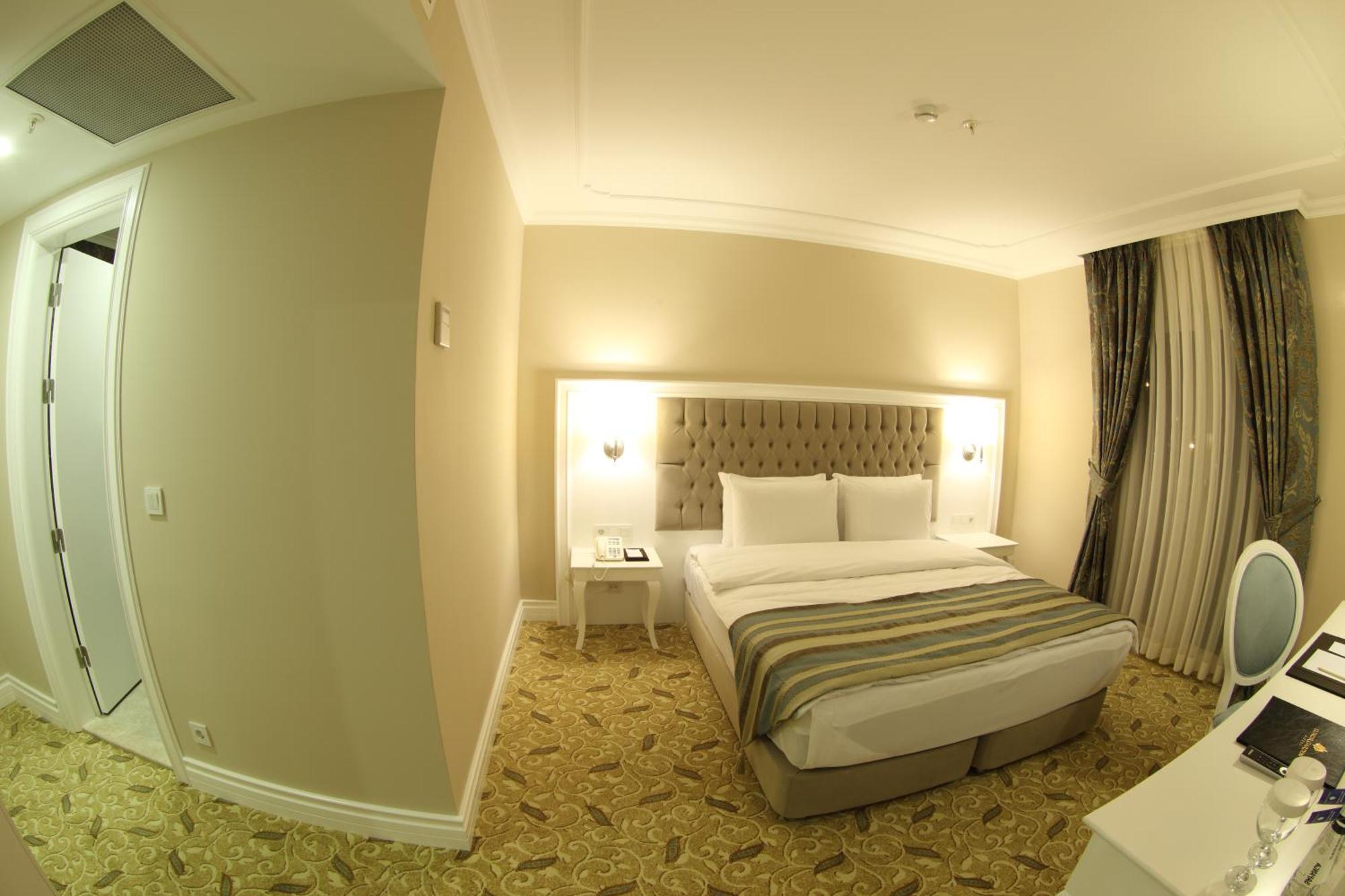 Luxor Garden Hotel コジャエリ 部屋 写真