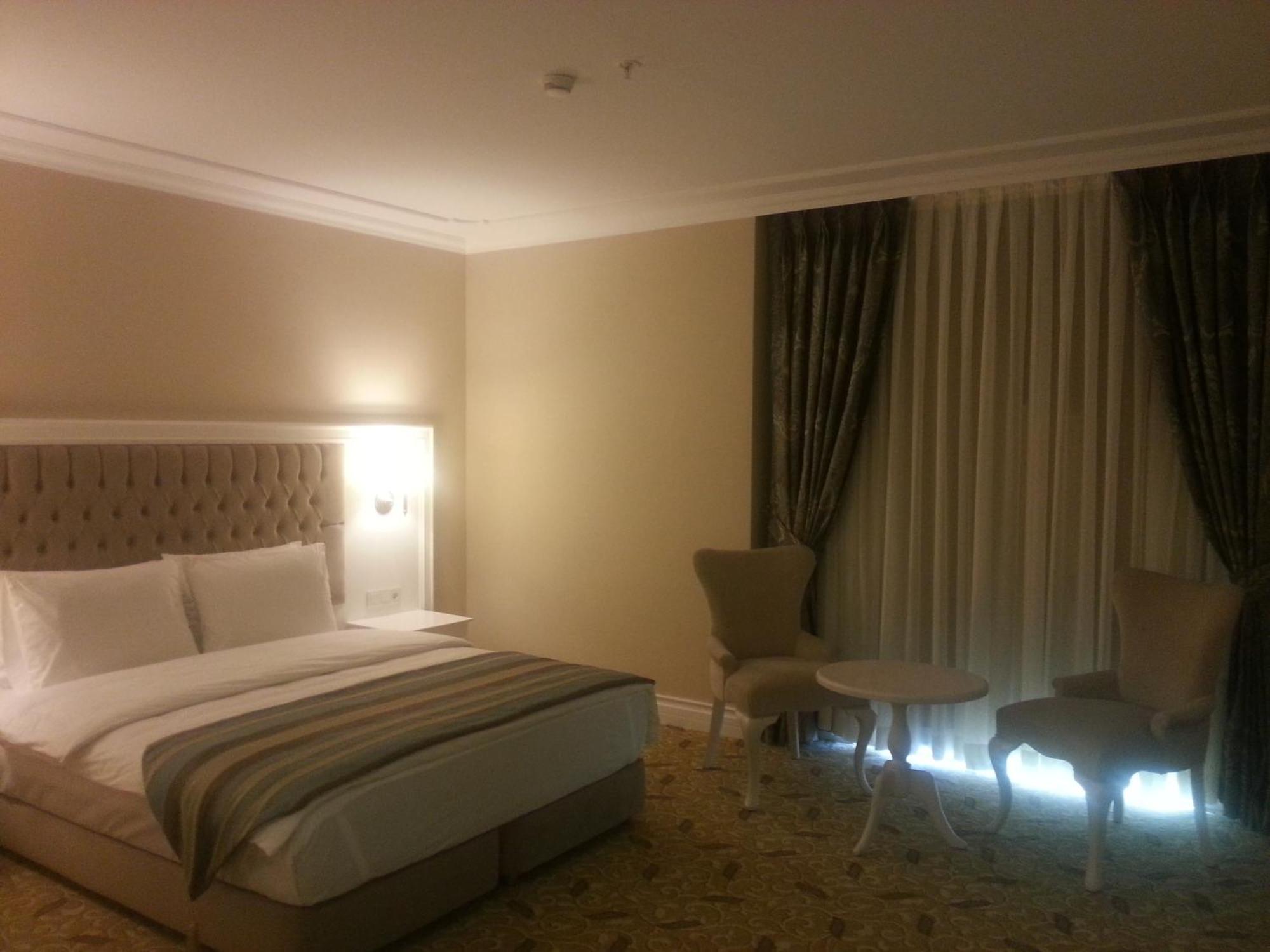 Luxor Garden Hotel コジャエリ 部屋 写真