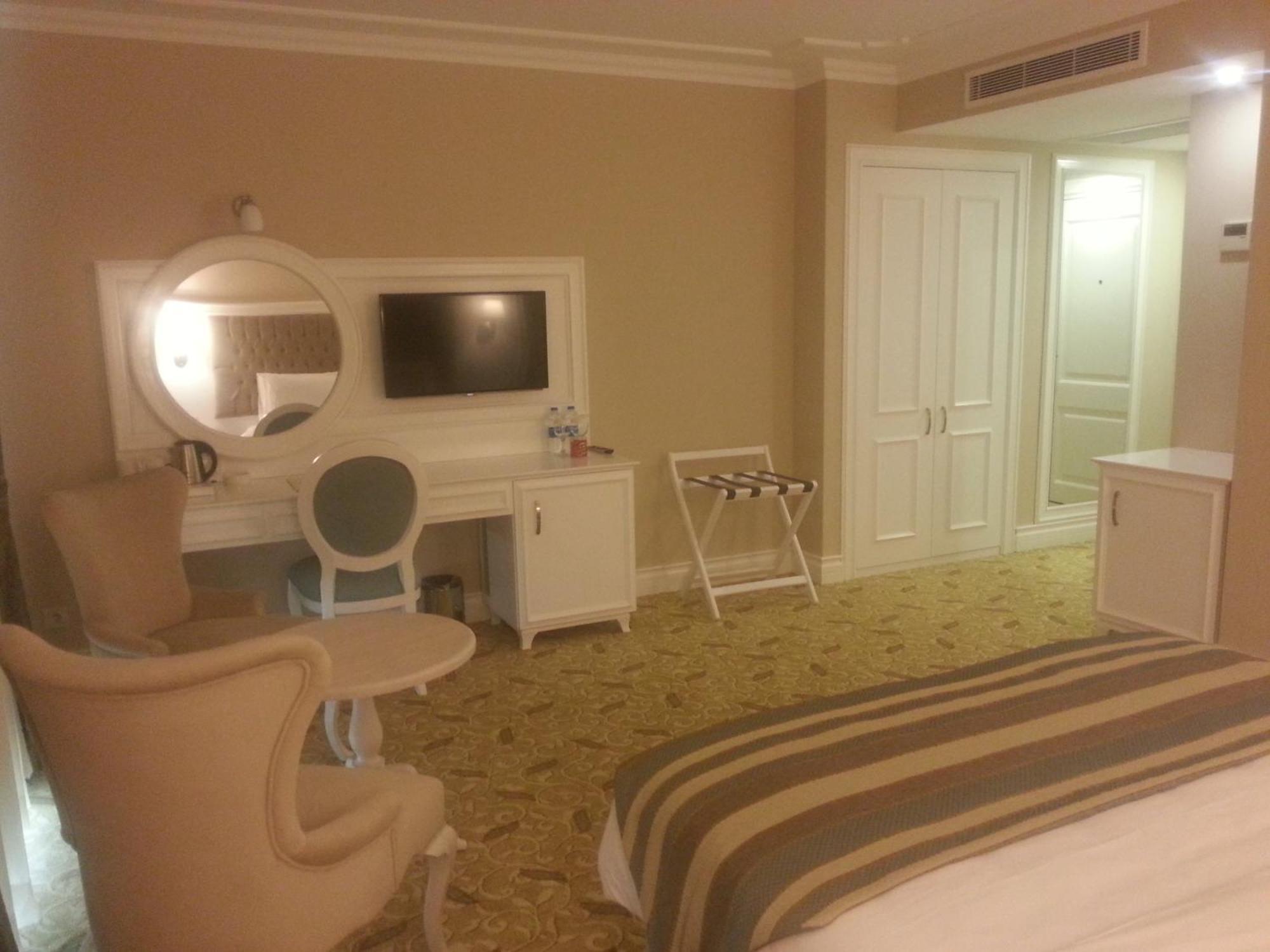 Luxor Garden Hotel コジャエリ 部屋 写真
